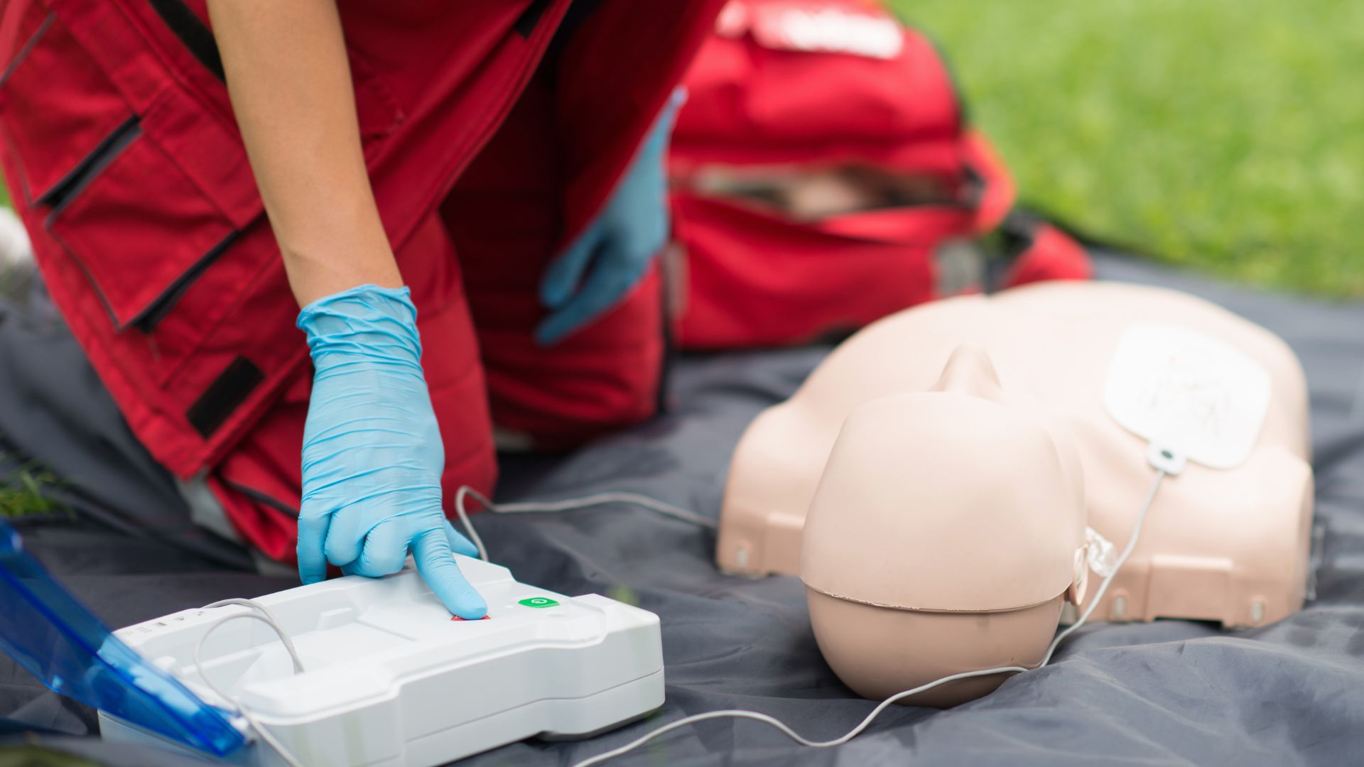 AEDs and Cardiac Arrest: What You Need to Know